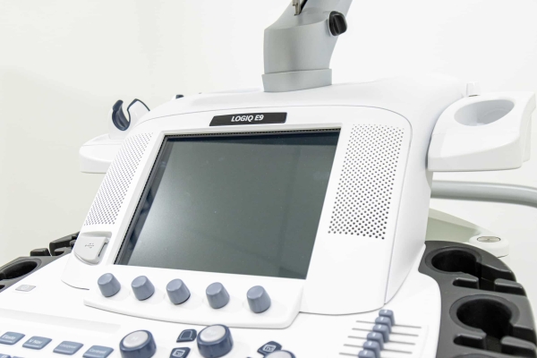 GE-Logiq-E9-12-1.jpg GE-Logiq-E9-12-1.jpg