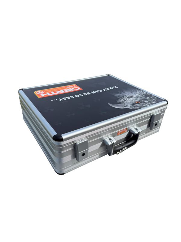 SCUL geschlossen mit Druck freigestellt (1) gierth-scope-ultralight-digital-portable-x-ray-system
